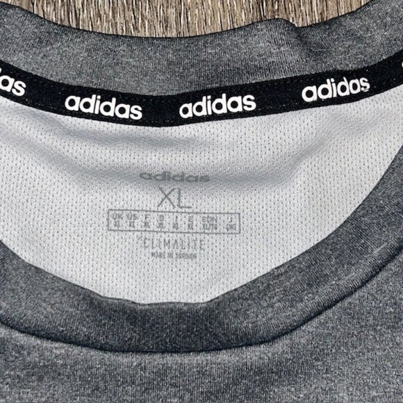 Adidas Climalite T-Shirt Men Size XL Gray Activewear Workout Tee - Picture 2 of 3